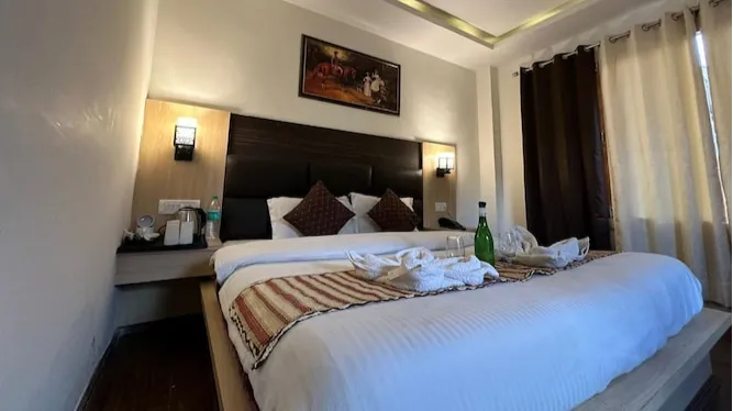 Deluxe Room With Balcony